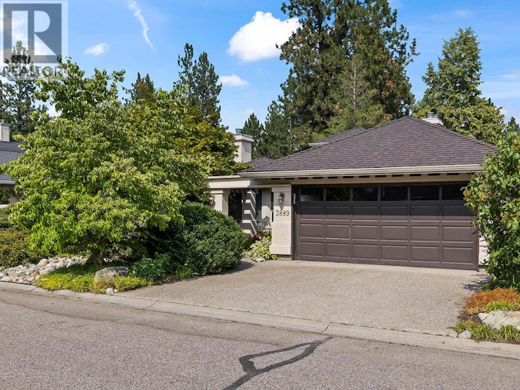 3889 Gallaghers Grange, Kelowna, BC, V1W 3Z9