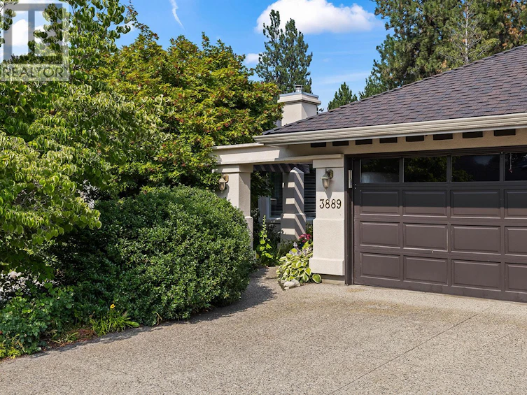 3889 Gallaghers Grange, Kelowna, BC, V1W 3Z9 - 2