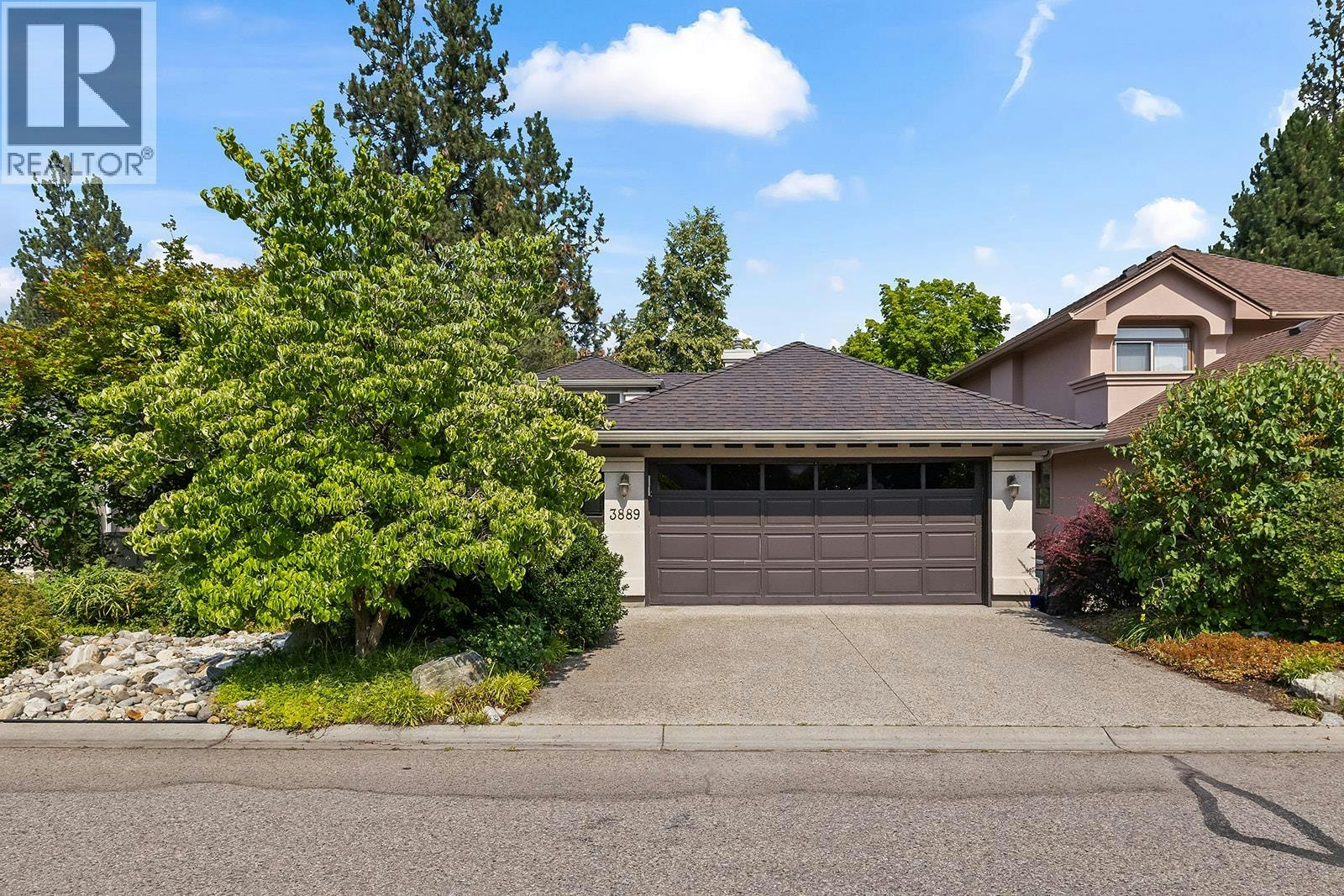 3889 Gallaghers Grange, Kelowna, BC, V1W 3Z9 - 31