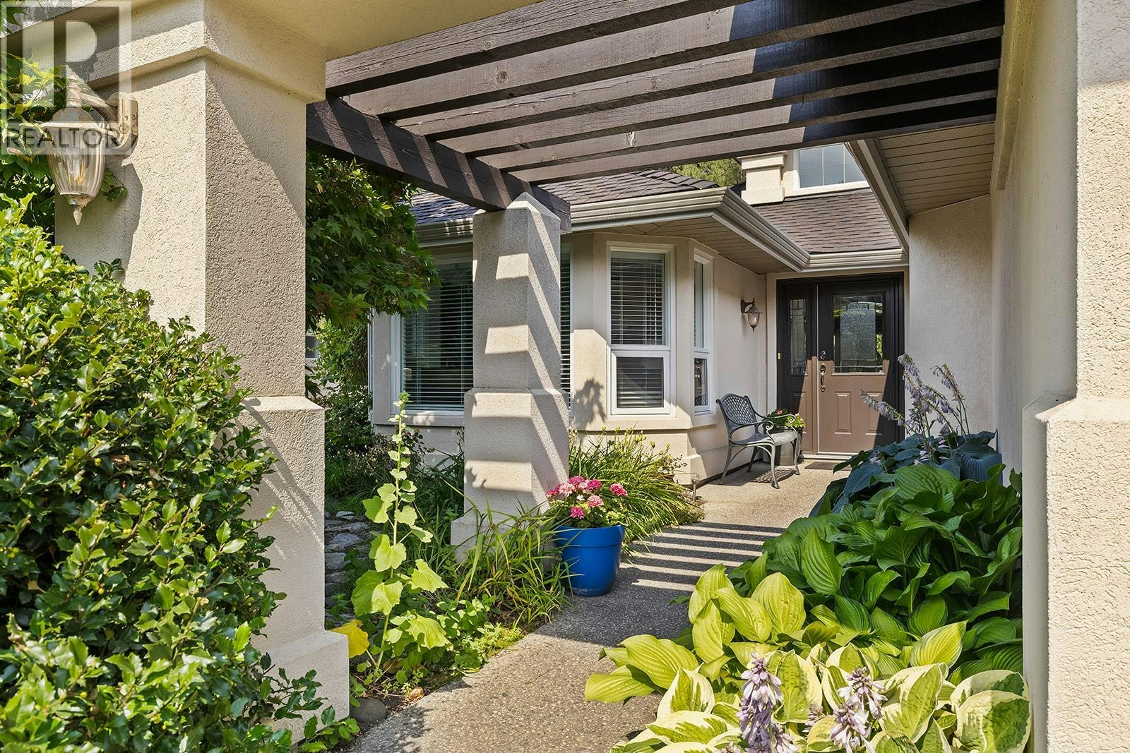 3889 Gallaghers Grange, Kelowna, BC, V1W 3Z9 - 32