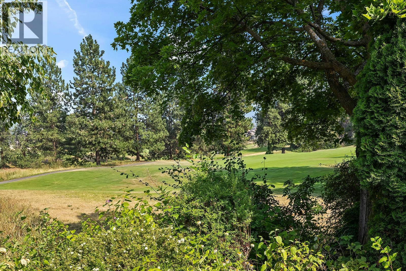 3889 Gallaghers Grange, Kelowna, BC, V1W 3Z9 - 38