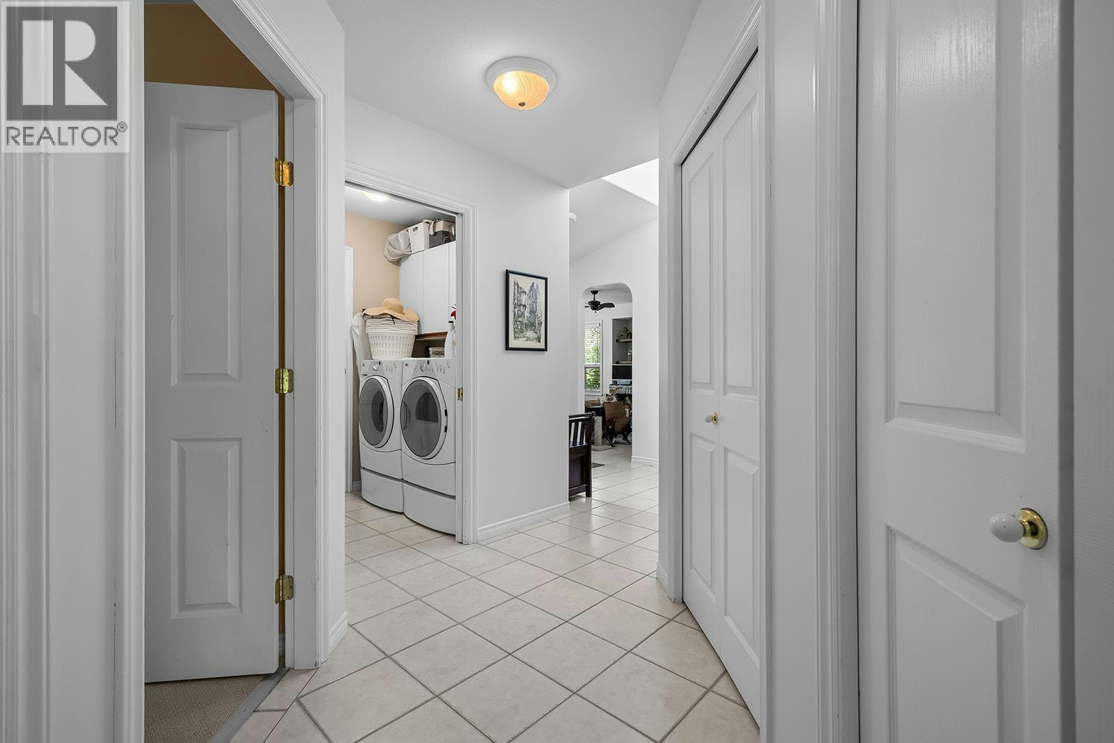 3889 Gallaghers Grange, Kelowna, BC, V1W 3Z9 - 29
