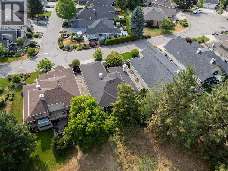 3889 Gallaghers Grange, Kelowna, BC, V1W 3Z9 - 43