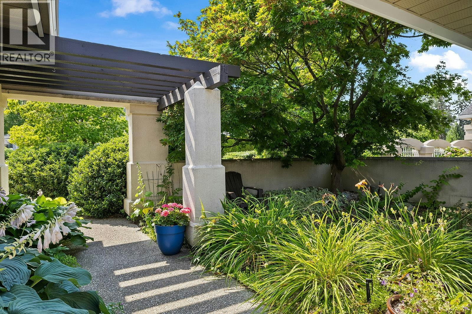 3889 Gallaghers Grange, Kelowna, BC, V1W 3Z9 - 34
