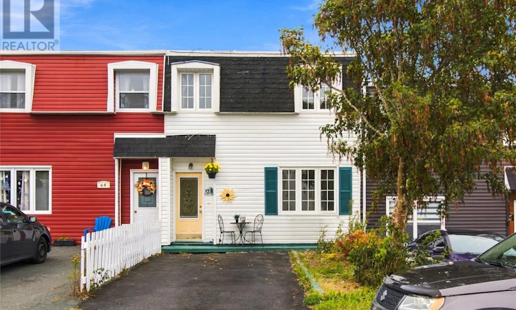 42 Mooney Crescent