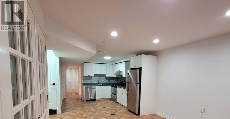 LOWER-41 Aldwych Avenue, Toronto, ON, M4J 1X4 - 9