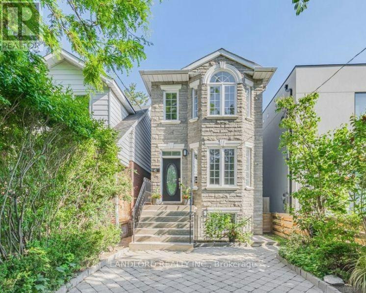 LOWER-41 Aldwych Avenue, Toronto, ON, M4J 1X4