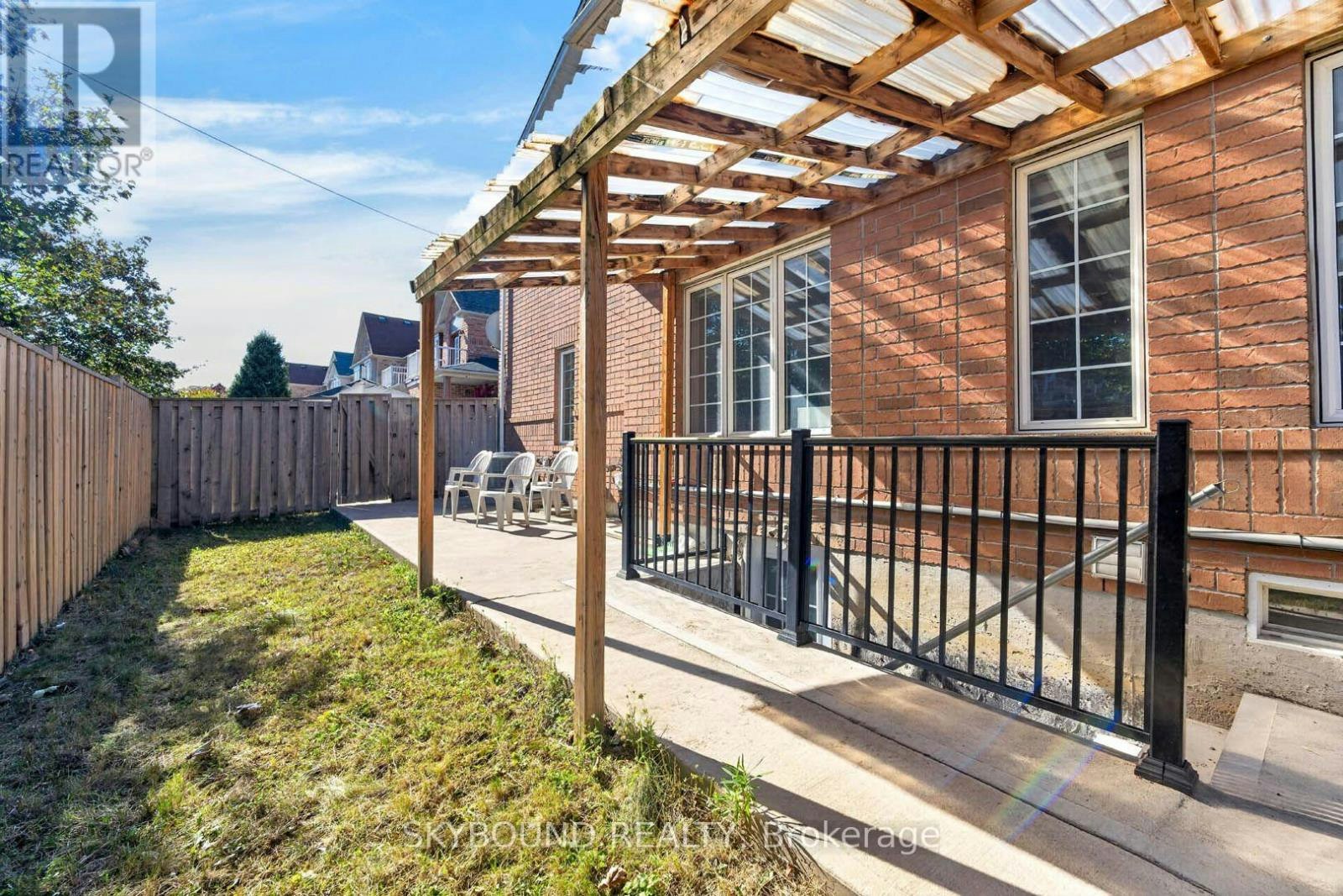 BSMT-828 Bethany Crescent, Mississauga, ON, L5V 3B9 - 4