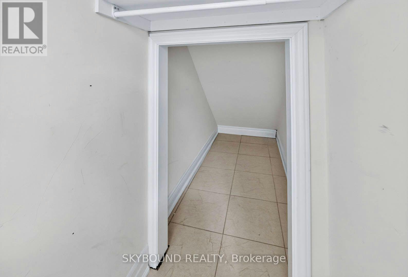 BSMT-828 Bethany Crescent, Mississauga, ON, L5V 3B9 - 22