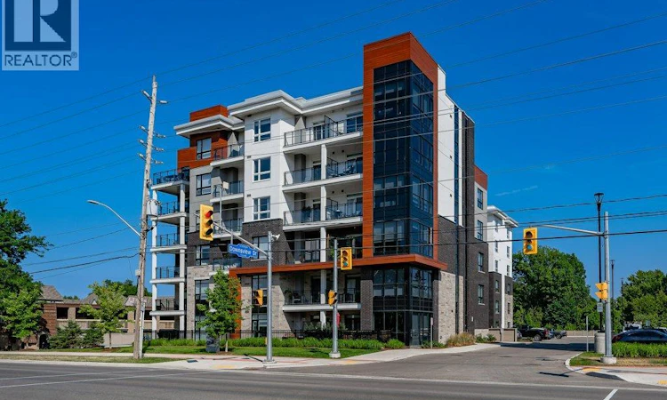 106-340 Plains Road E