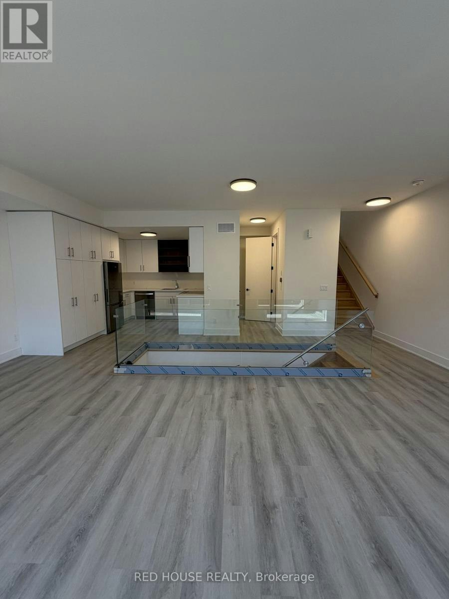 252 Ellis Avenue, St. Catharines, ON, L2P 0G9 - 6
