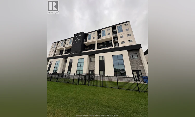601-4400 Laurier