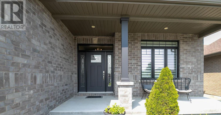 61 Hampton Ridge Drive, Belleville, ON, K8N 0E6 - 3