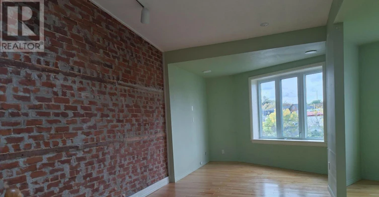 402 Front Street, Belleville, ON, K8N 2Z8