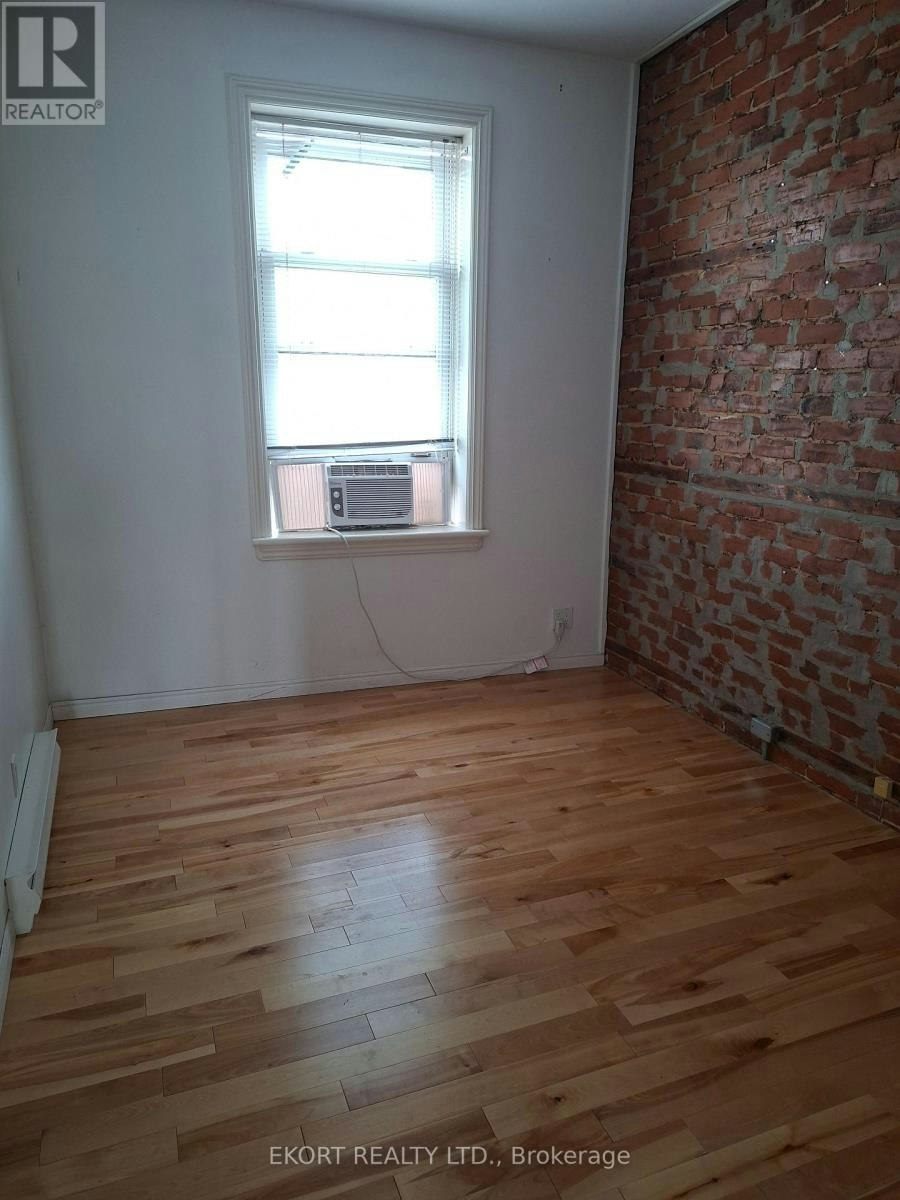 402 Front Street, Belleville, ON, K8N 2Z8 - 9