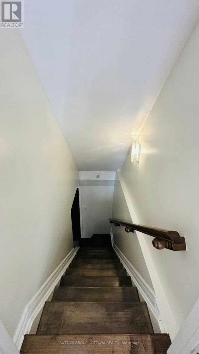 608 Clearbrook Drive, Ottawa, ON, K2J 5S2 - 15
