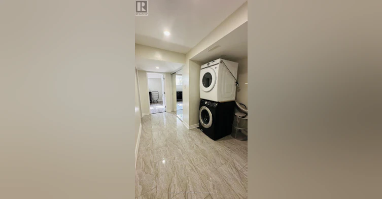 608 Clearbrook Drive, Ottawa, ON, K2J 5S2 - 16
