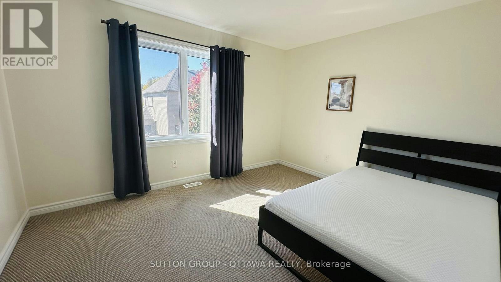 608 Clearbrook Drive, Ottawa, ON, K2J 5S2 - 10