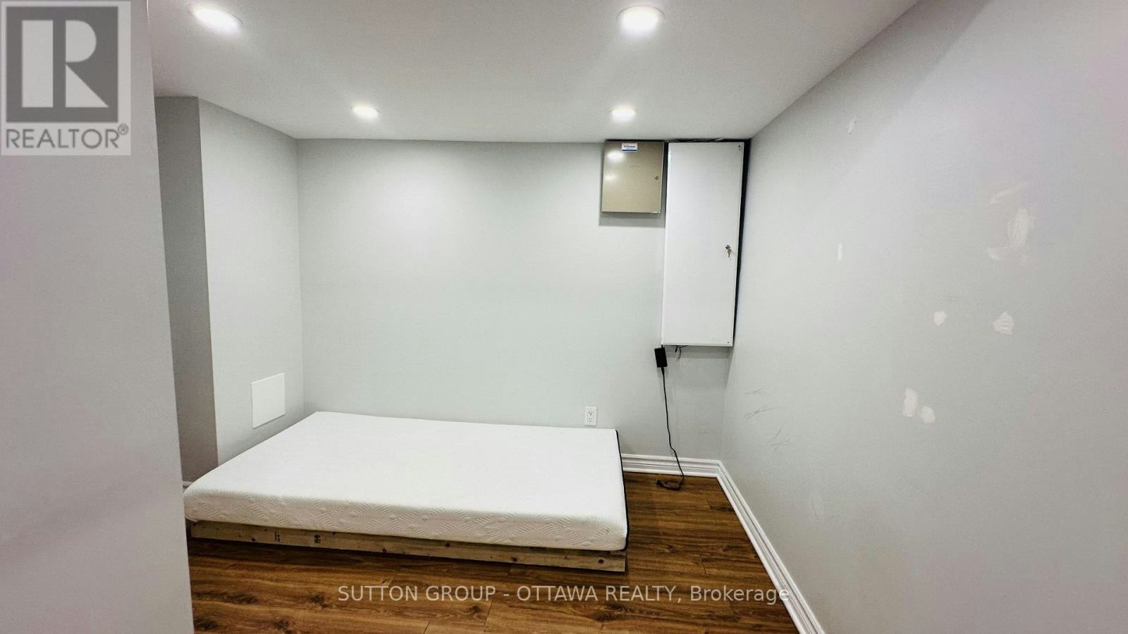 608 Clearbrook Drive, Ottawa, ON, K2J 5S2 - 18