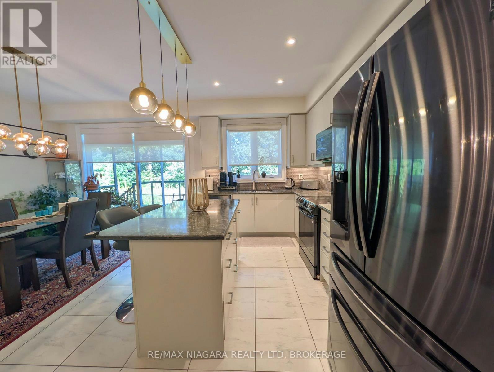 7868 Odell Crescent, Niagara Falls, ON, L2H 3R6 - 11