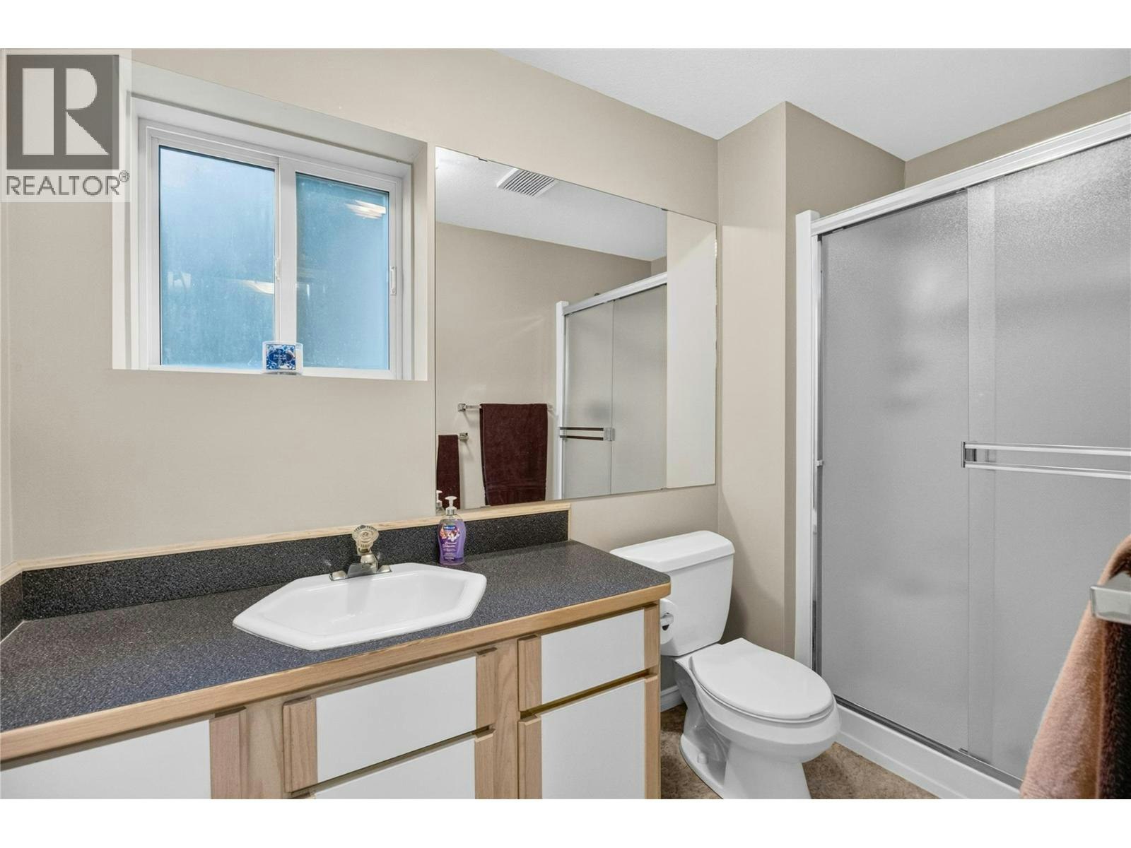 114 Brentview Court, Penticton, BC, V2A 8H2 - 34