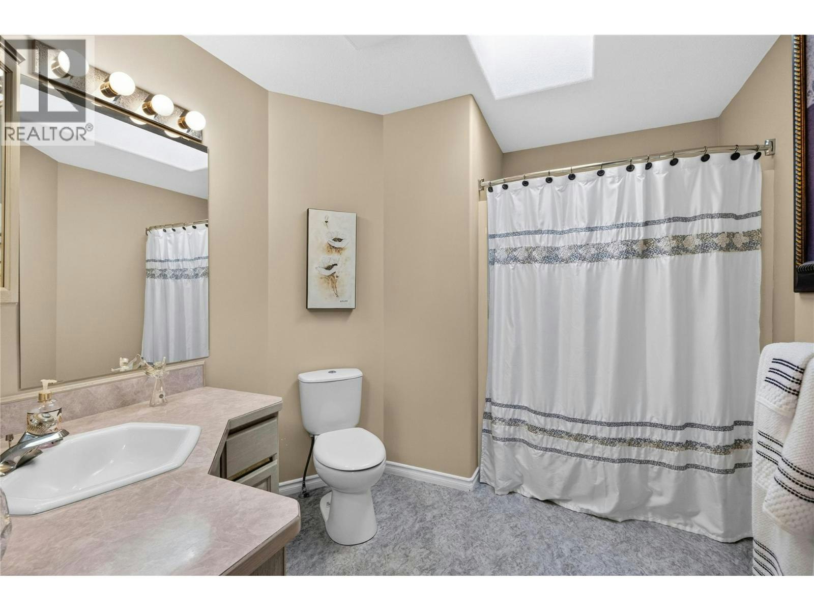114 Brentview Court, Penticton, BC, V2A 8H2 - 22