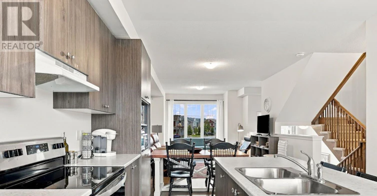 70 Sandhill Crane Drive, Wasaga Beach, ON, L9Z 0K3 - 11
