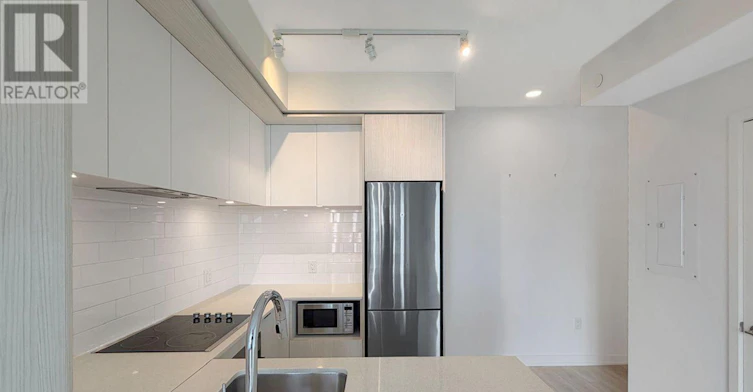 2412-225 Sumach Street, Toronto, ON, M5A 0P8 - 9