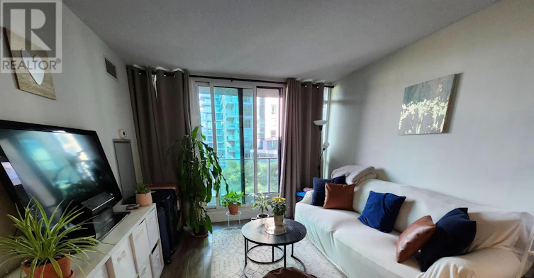 414-215 Fort York Boulevard, Toronto, ON, M5V 4A2 - 4