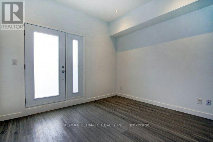 2-492 Danforth Avenue, Toronto, ON, M4K 1P6 - 5