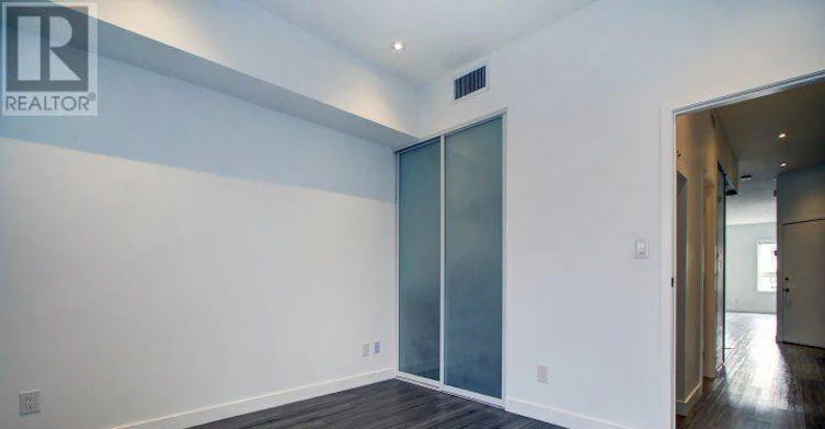 2-492 Danforth Avenue, Toronto, ON, M4K 1P6 - 6