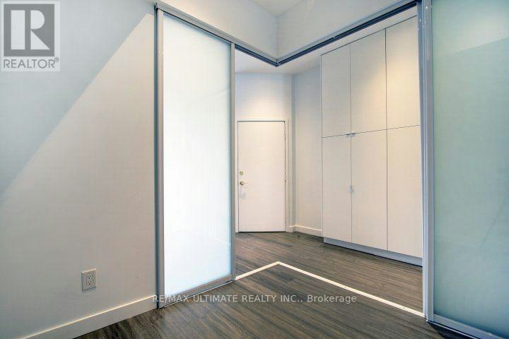 2-492 Danforth Avenue, Toronto, ON, M4K 1P6 - 11
