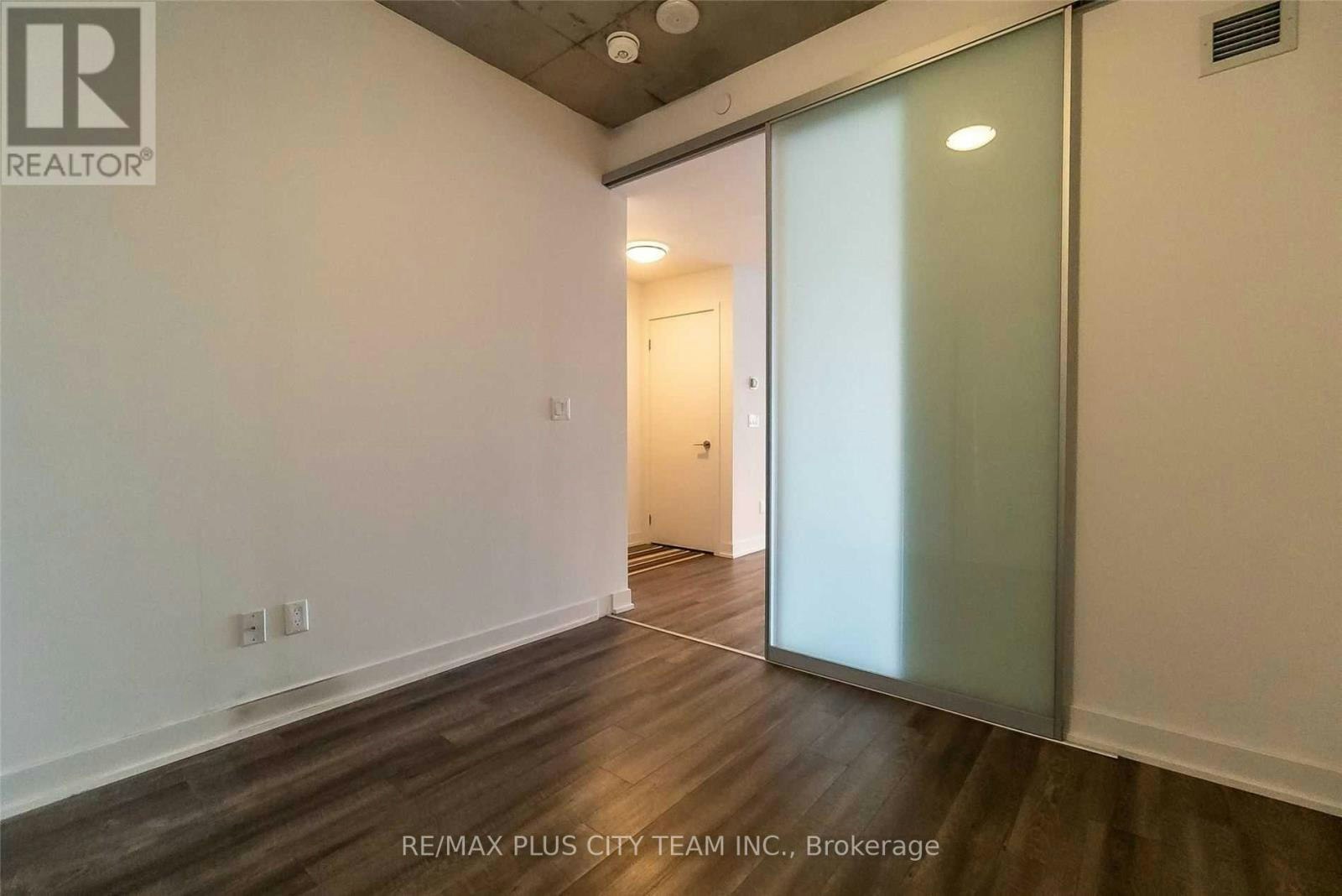305-15 Baseball Place, Toronto, ON, M4M 0E7 - 16