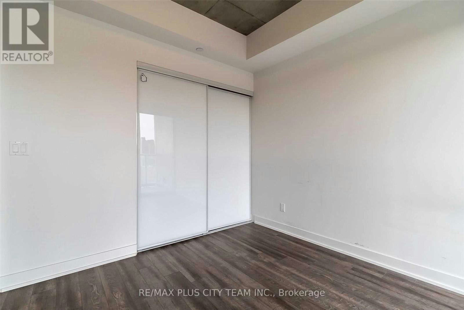 305-15 Baseball Place, Toronto, ON, M4M 0E7 - 12