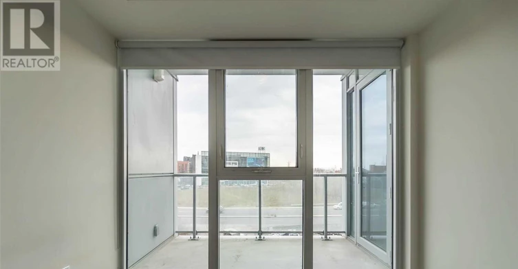 305-15 Baseball Place, Toronto, ON, M4M 0E7 - 13