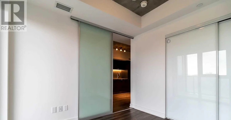 305-15 Baseball Place, Toronto, ON, M4M 0E7 - 11
