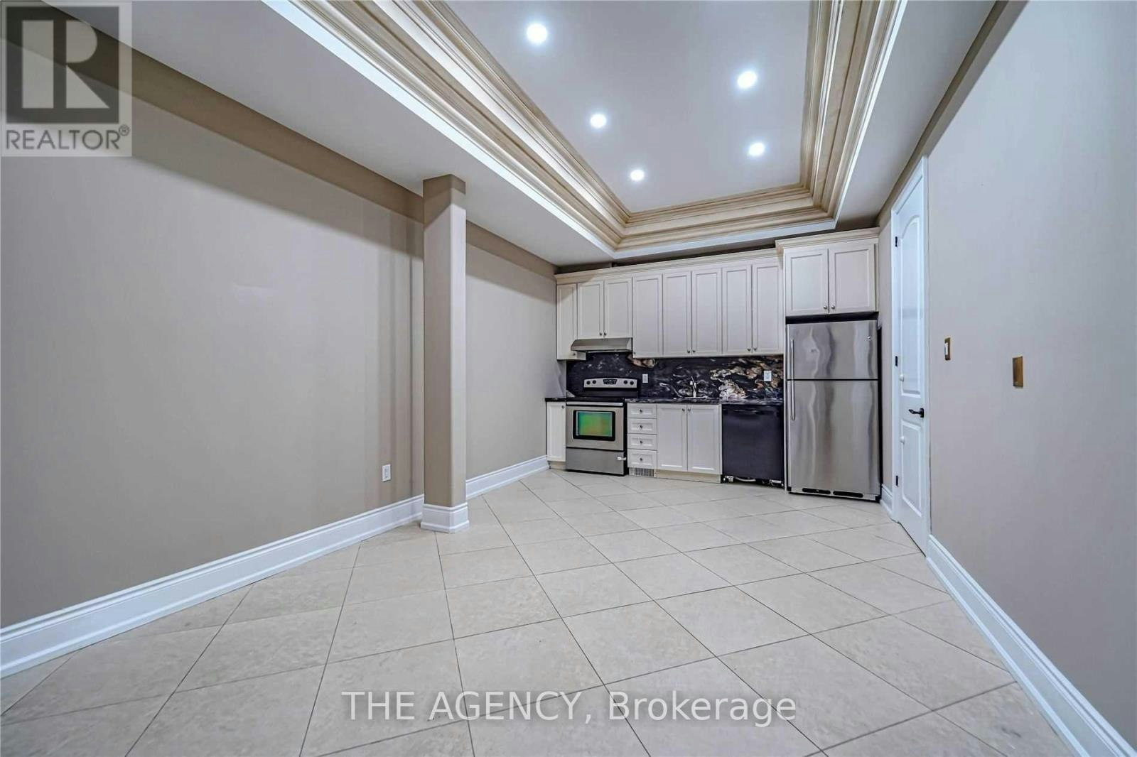 MAIN FLOOR-83 Elm Avenue, Richmond Hill, ON, L4C 6K8 - 5