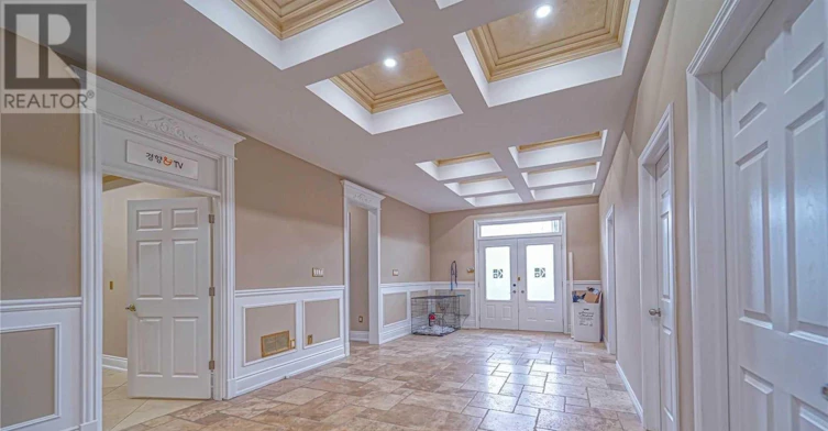 MAIN FLOOR-83 Elm Avenue, Richmond Hill, ON, L4C 6K8 - 4