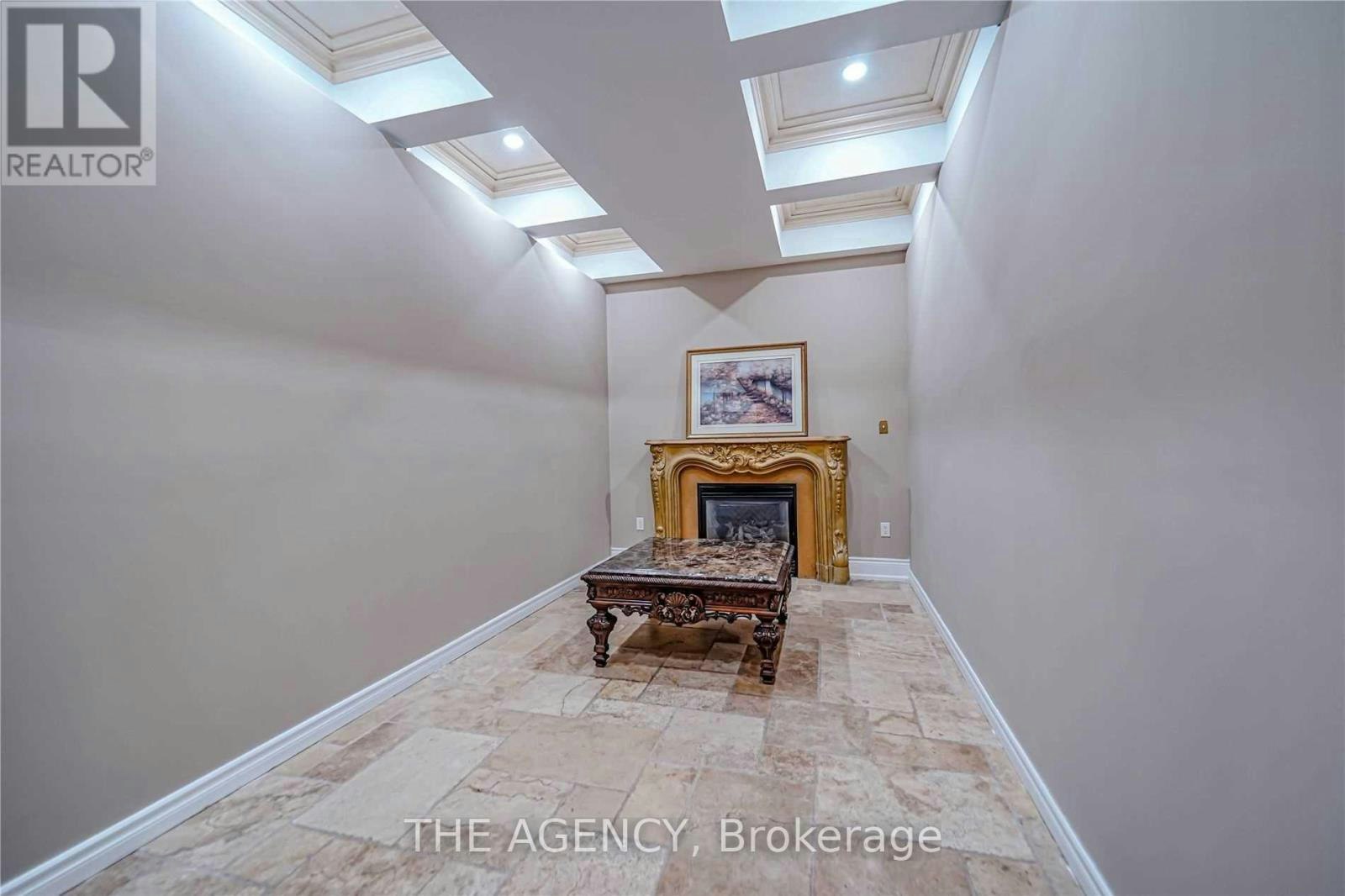 MAIN FLOOR-83 Elm Avenue, Richmond Hill, ON, L4C 6K8 - 7