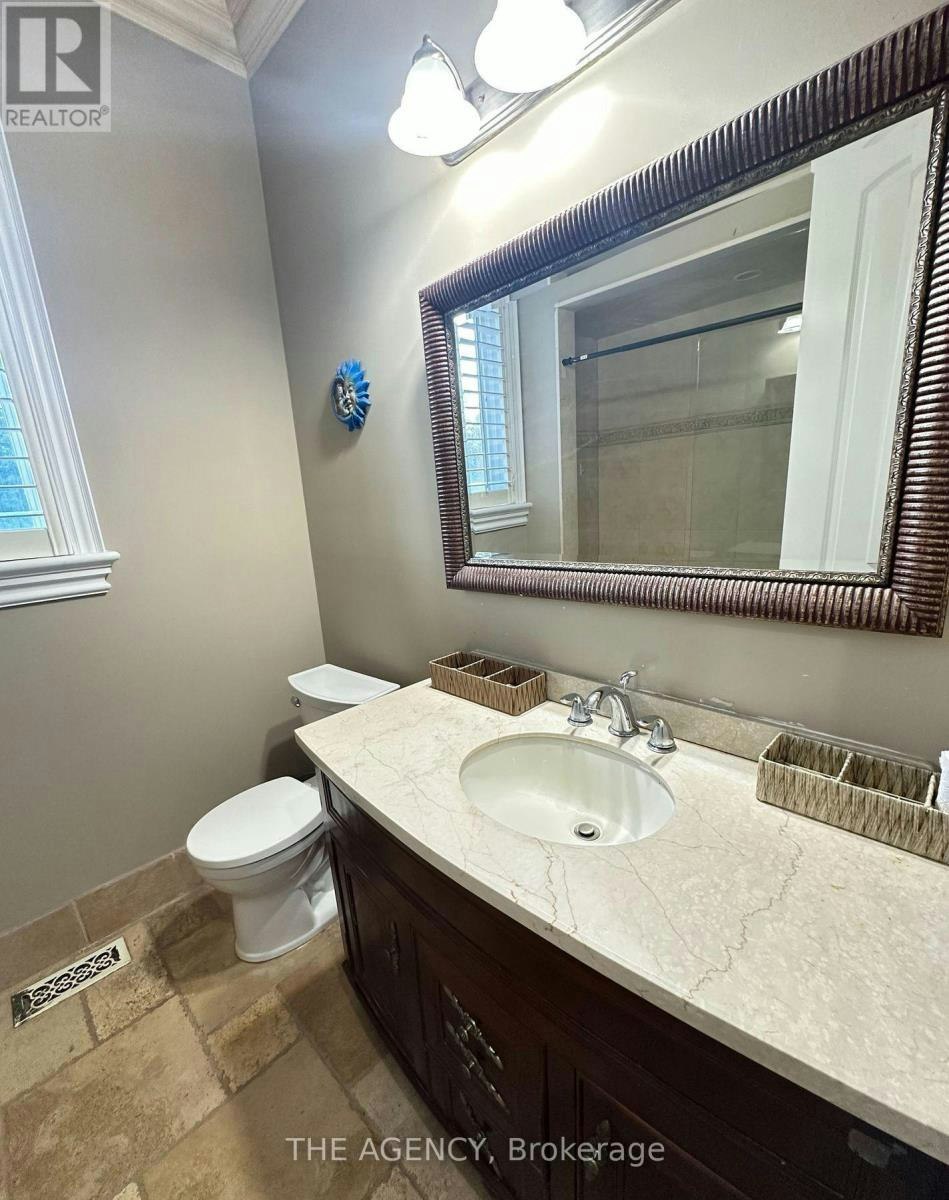 MAIN FLOOR-83 Elm Avenue, Richmond Hill, ON, L4C 6K8 - 9