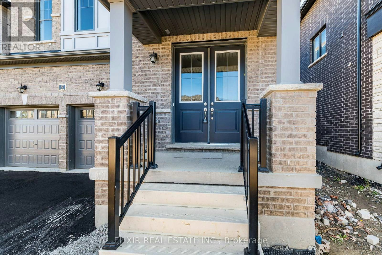 37 Speers Avenue, Caledon, ON, L7C 1Z9 - 2