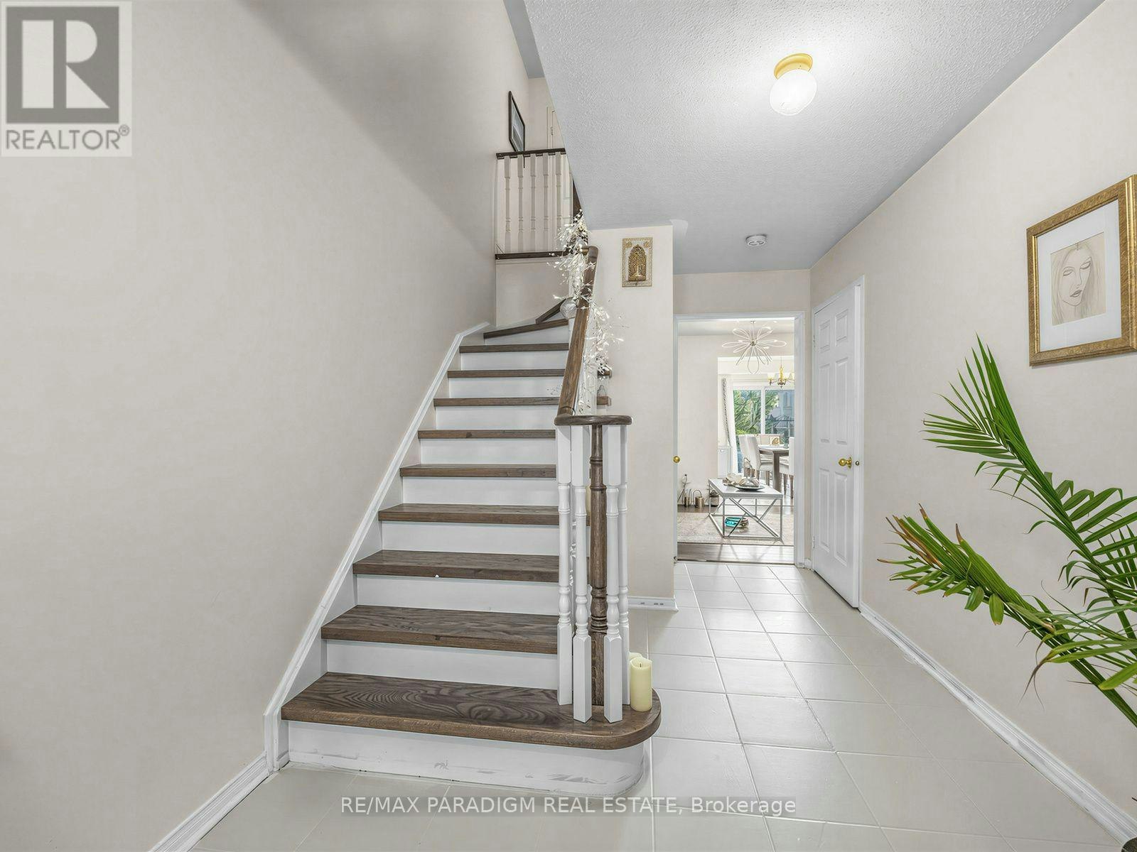 3072 Turbine Crescent, Mississauga, ON, L5M 6W9 - 4