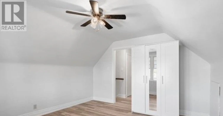 UPPER-2 41st Street EAST, Hamilton, ON, L8T 2Z2 - 19