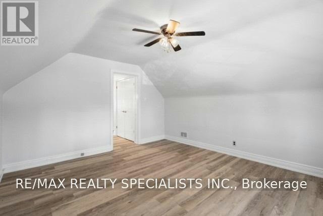 UPPER-2 41st Street EAST, Hamilton, ON, L8T 2Z2 - 22
