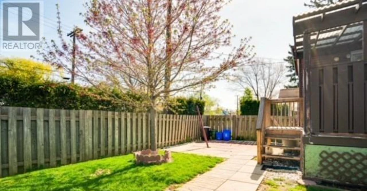 UPPER-2 41st Street EAST, Hamilton, ON, L8T 2Z2 - 28