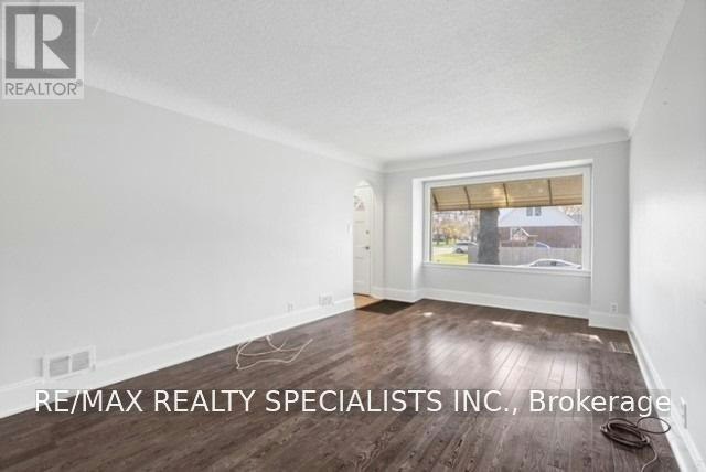 UPPER-2 41st Street EAST, Hamilton, ON, L8T 2Z2 - 9