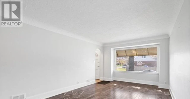 UPPER-2 41st Street EAST, Hamilton, ON, L8T 2Z2 - 9