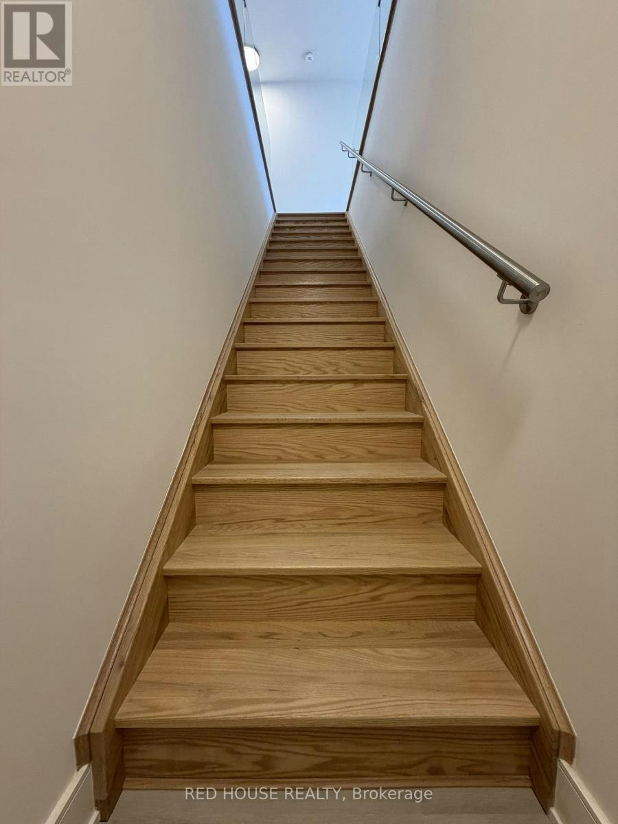 260 Ellis Avenue, St. Catharines, ON, L2P 0G9 - 3