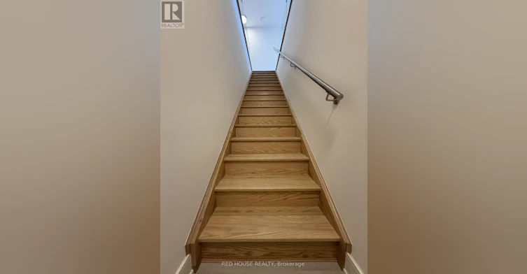 260 Ellis Avenue, St. Catharines, ON, L2P 0G9 - 3