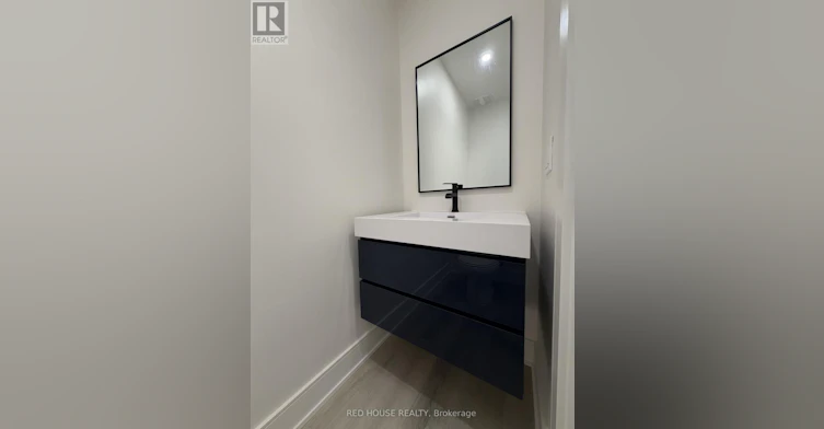 260 Ellis Avenue, St. Catharines, ON, L2P 0G9 - 16